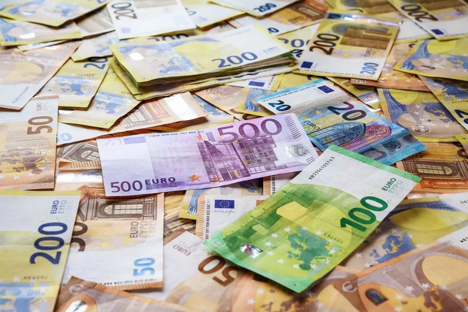 geld-euro-biljet-verdiensten.jpg