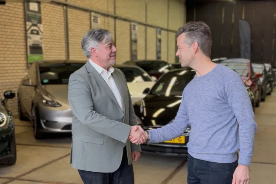wouter-van-embden-l-en-ev-update-joeri-van-dam-r-.png